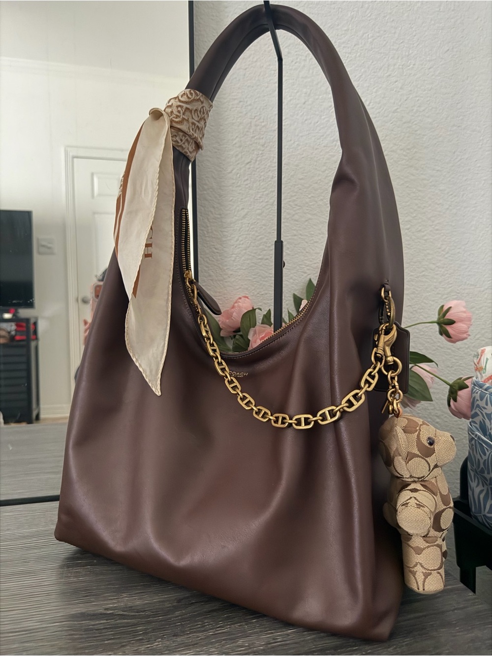 Coach Pillow Brooklyn in Maple